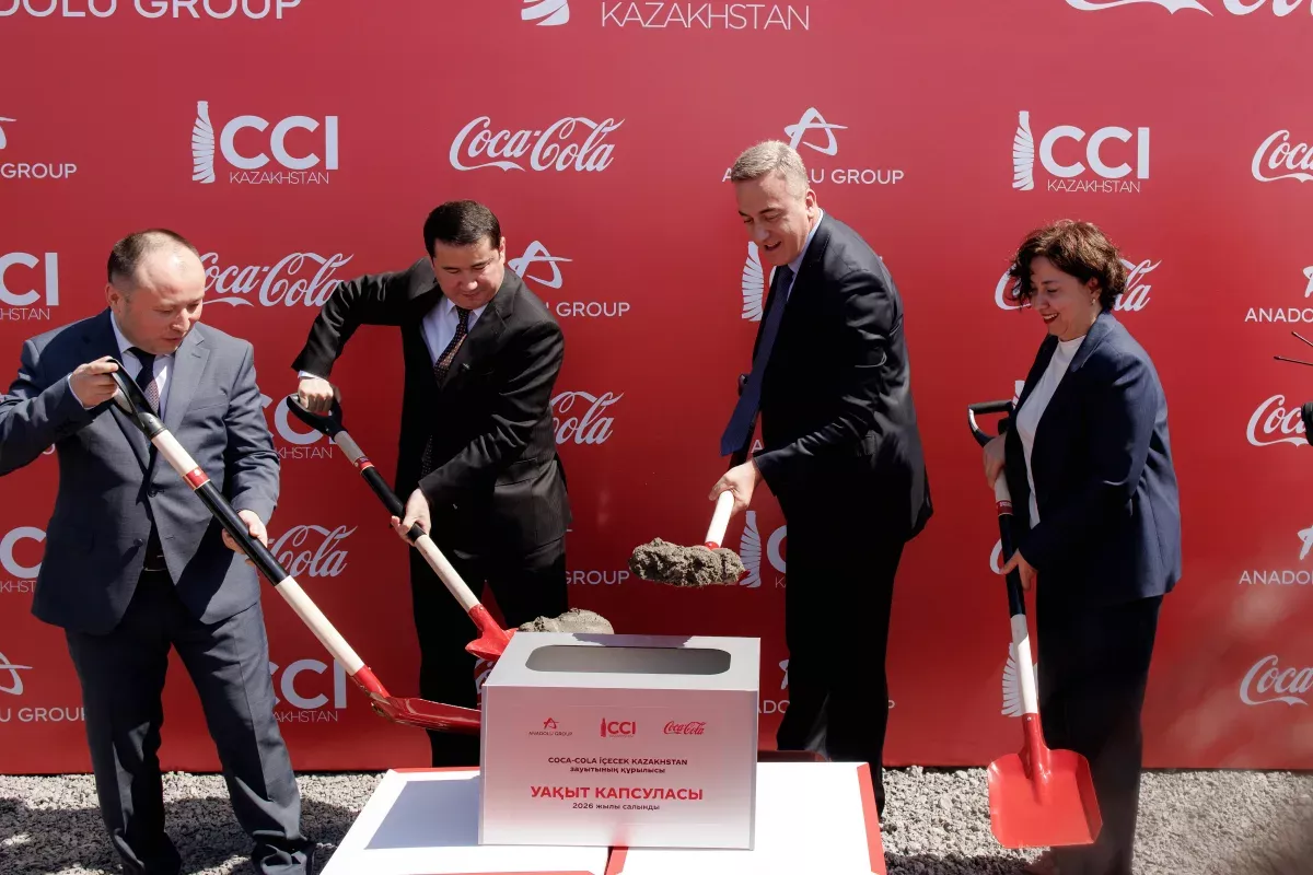Coca-Cola İçecek Kazakistan’daki yeni fabrikasının temelini  Aktöbe’de attı
